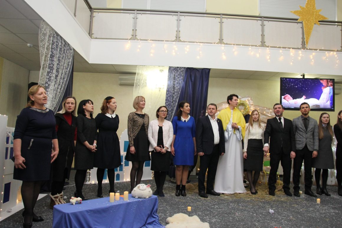 Familia Excelsis vestește Nașterea Mântuitorului