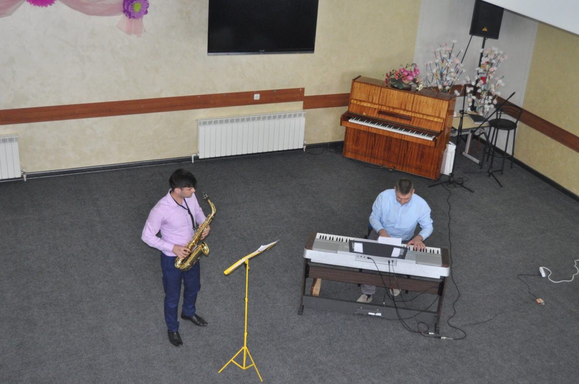 (Video) Concert instrumental extraordinar organizat la Școala EXCELSIS