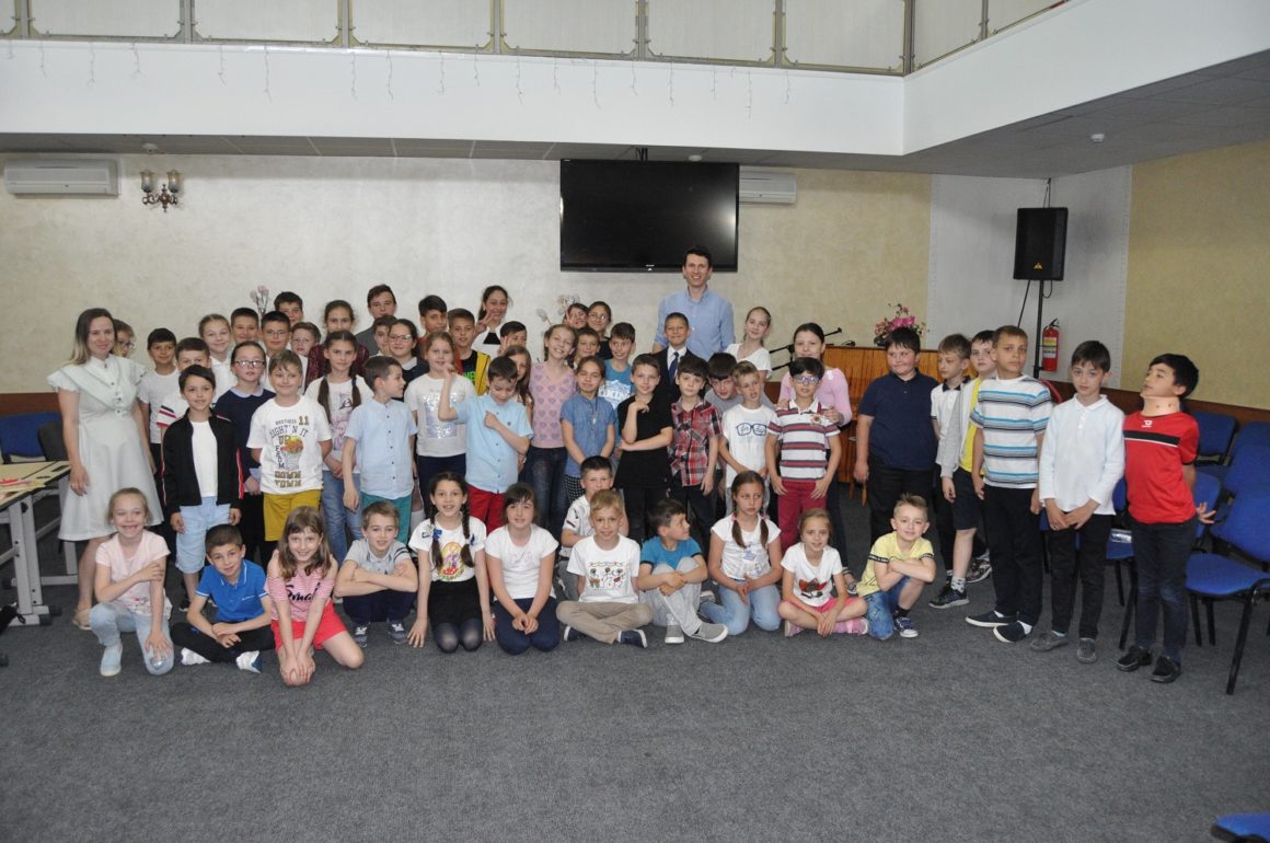 S-a desfășurat prima ediție a Campionatului de Oratorie „Demostene”